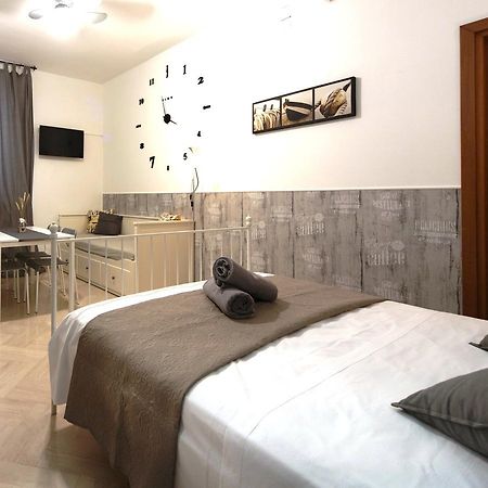 Il Sole Hotel Trani Luaran gambar